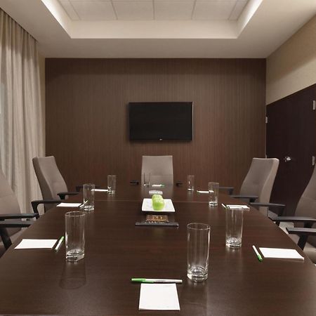 מלון Courtyard Charlotte Airport North מראה חיצוני תמונה