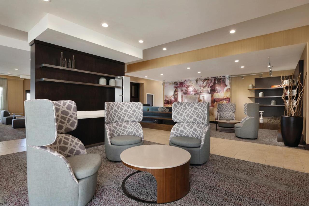מלון Courtyard Charlotte Airport North מראה חיצוני תמונה