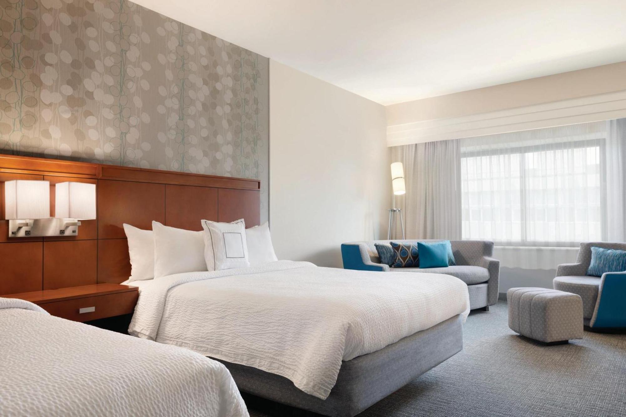 מלון Courtyard Charlotte Airport North מראה חיצוני תמונה