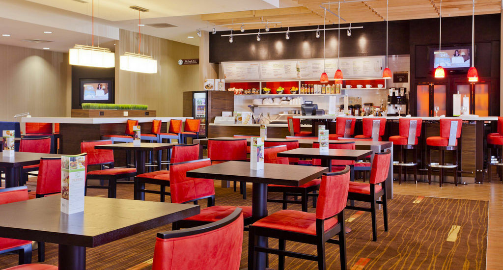 מלון Courtyard Charlotte Airport North מראה חיצוני תמונה